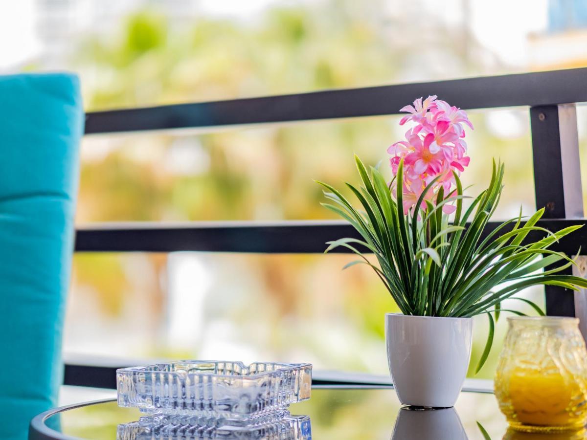 Cubo'S Apartamento Perla Del Sol Rosa Torremolinos Eksteriør bilde